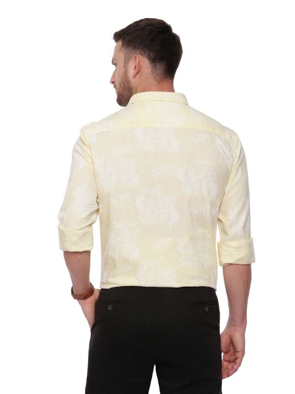 Yellow Semi Casual Regular tailored Printed shirt